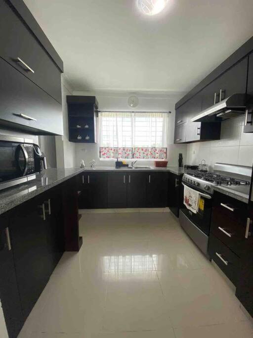 Hermoso Conjunto Residencial Con Piscina Santiago De Los Caballeros Exterior photo